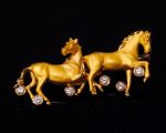 Sell_Your_Carrera_Horse_Pendant